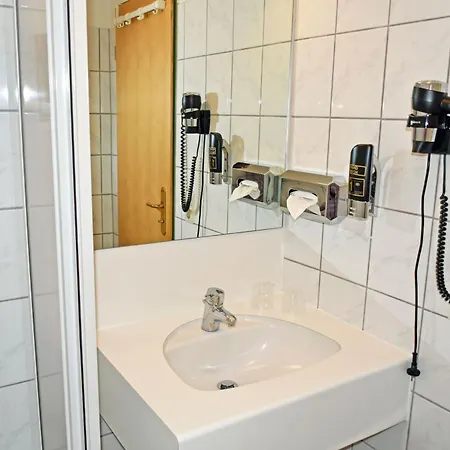 Park-appartements Ostseebad 500 M Zum Penzion Sellin (Rugen)