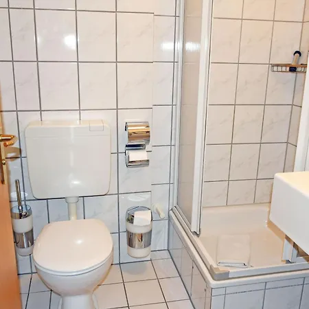 Park-appartements Ostseebad 500 M Zum Penzion 3*