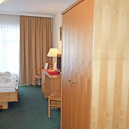 Park-2-raum-appartements Ostseebad 500 M Zum Sellin (Rugen)